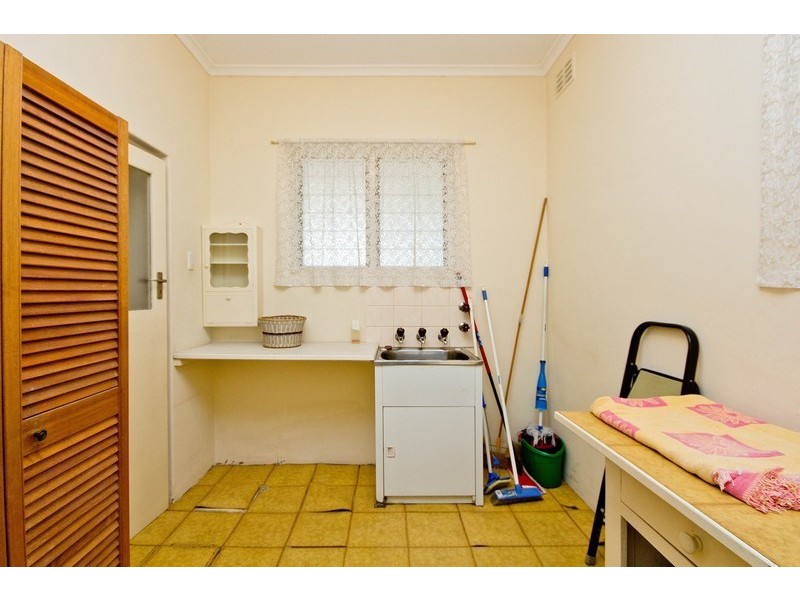 32 White Avenue, Lockleys SA 5032