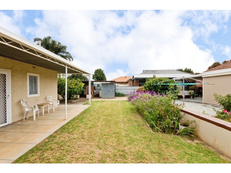 32 White Avenue, Lockleys SA 5032