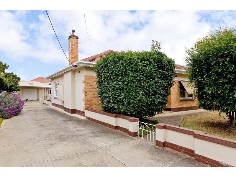 32 White Avenue, Lockleys SA 5032