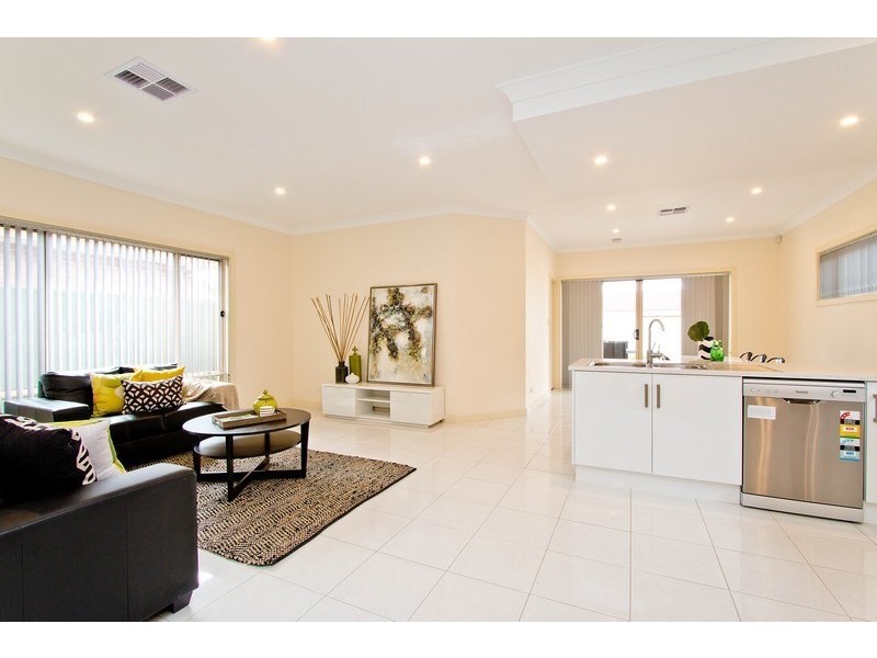 15A Beatrice Avenue, Seaton SA 5023