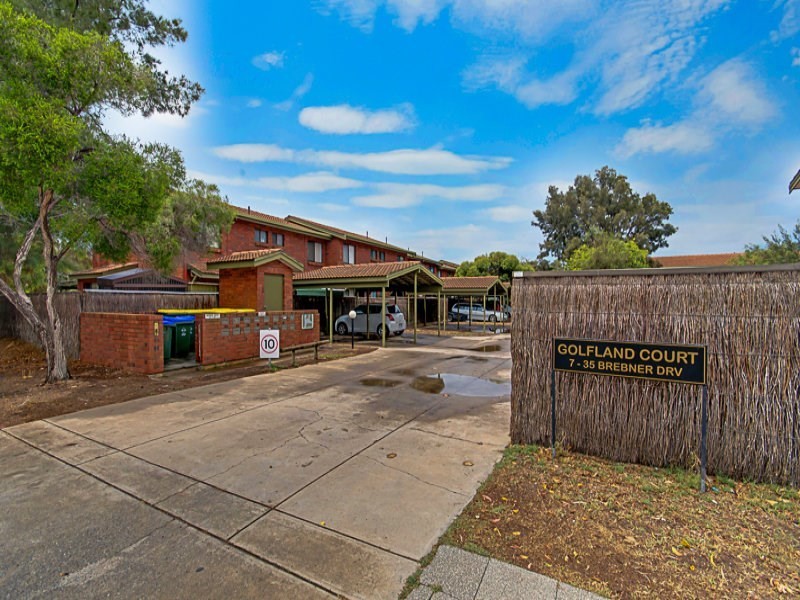 18/31 Brebner Drive, West Lakes SA 5021