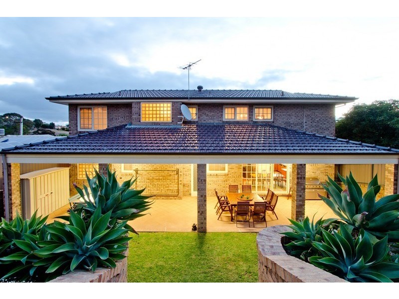 30 Davey Crescent, Seaview Downs SA 5049