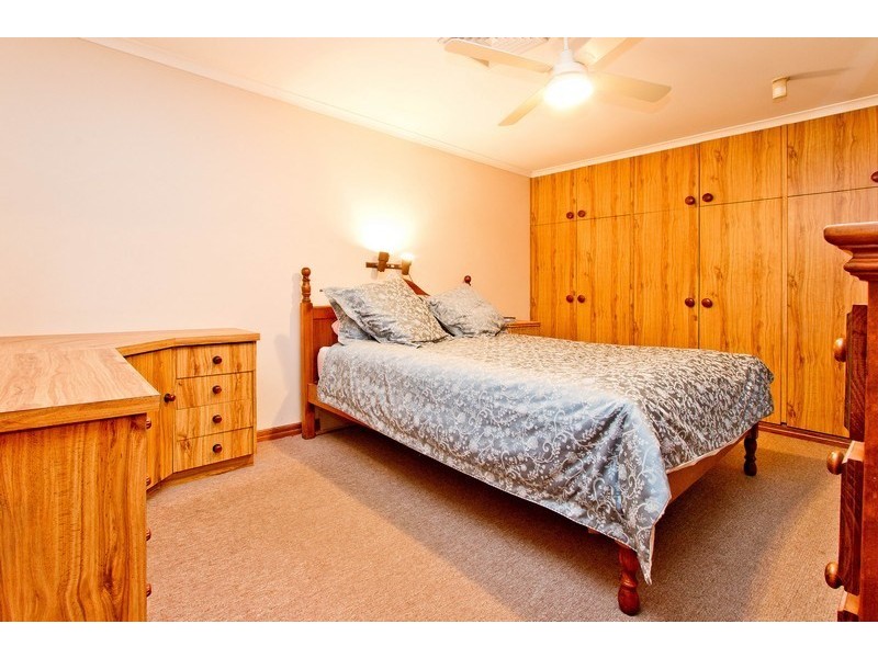 21 Harbour Court, West Lakes SA 5021