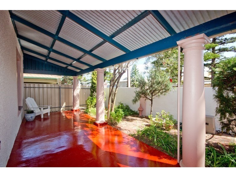 560 Seaview Road, Grange SA 5022