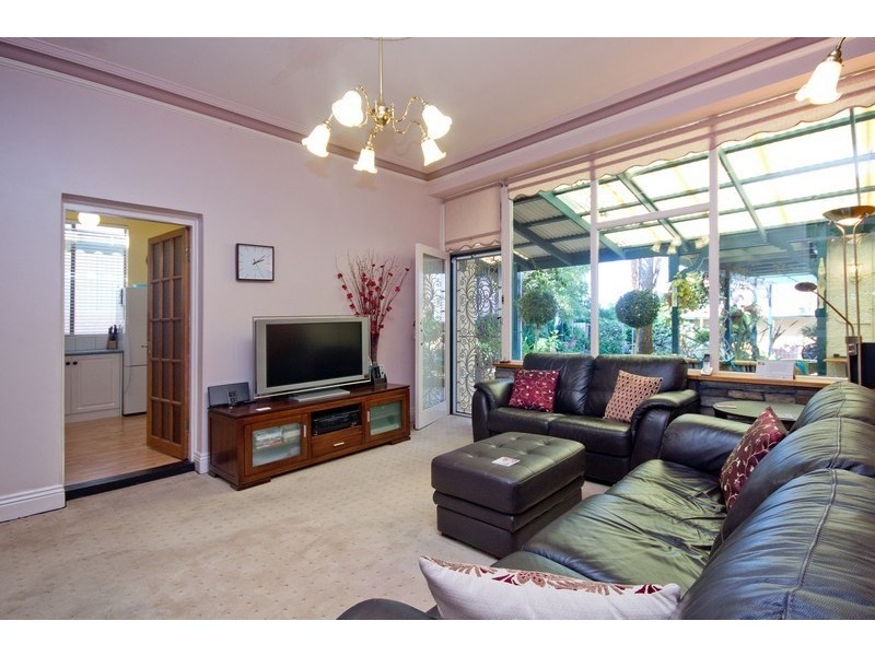 560 Seaview Road, Grange SA 5022