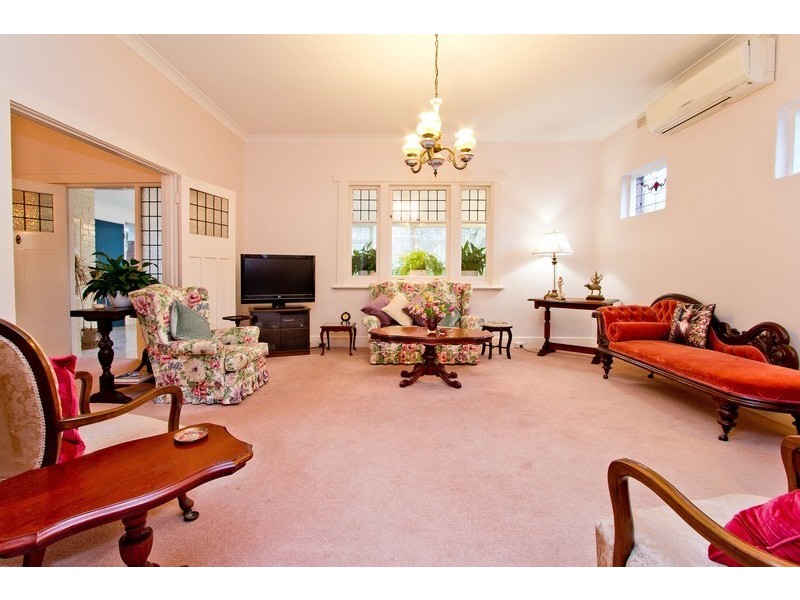 2 Deepdene Avenue, Westbourne Park SA 5041