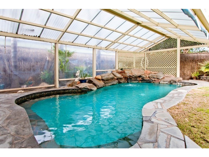 16 Trinidad Court, West Lakes SA 5021