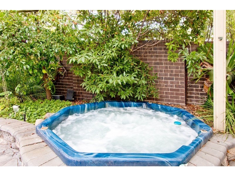 16 Trinidad Court, West Lakes SA 5021