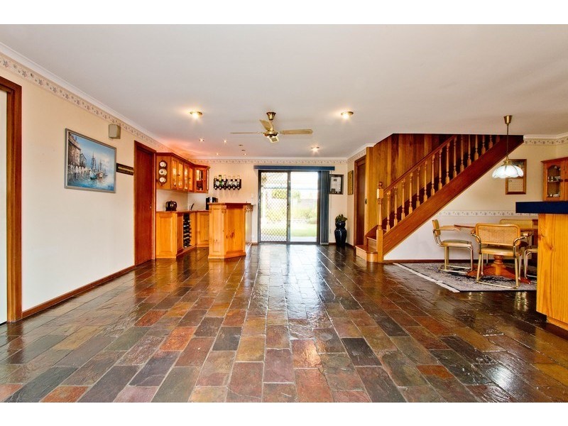 16 Trinidad Court, West Lakes SA 5021