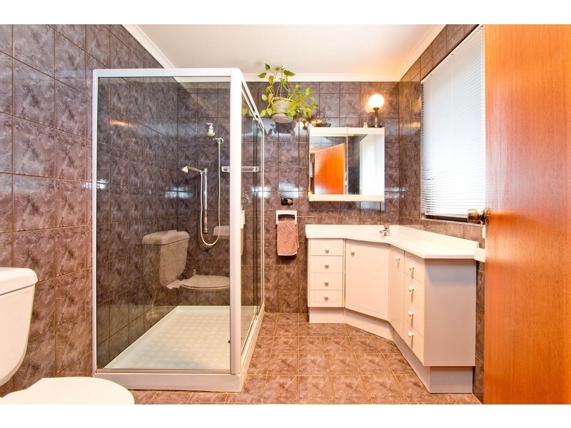 16 Trinidad Court, West Lakes SA 5021