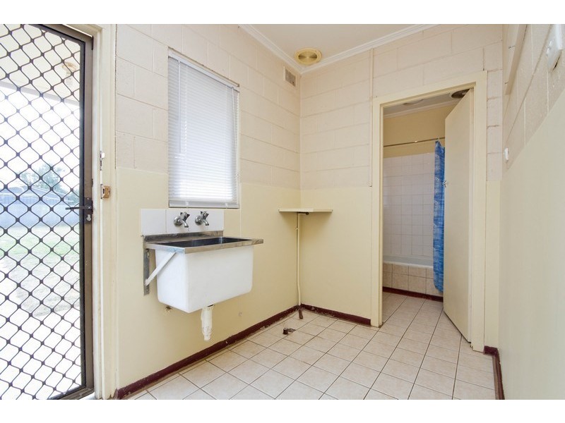 17 Grantala Street, Taperoo SA 5017