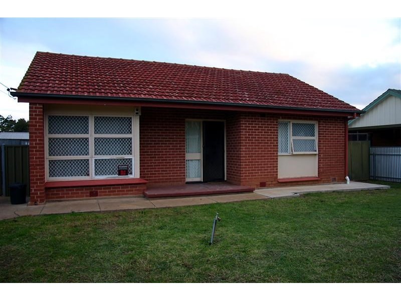 33 Hinsley Road, Smithfield Plains SA 5114