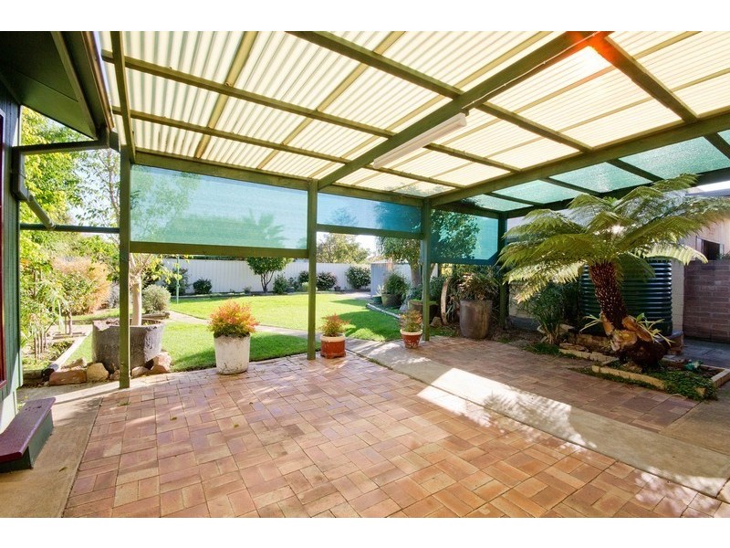 2 Teak Street, Flinders Park SA 5025