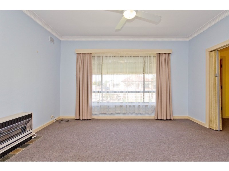 2 Teak Street, Flinders Park SA 5025