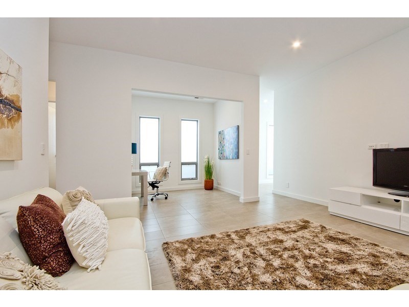 1A Phillips Street, Henley Beach South SA 5022