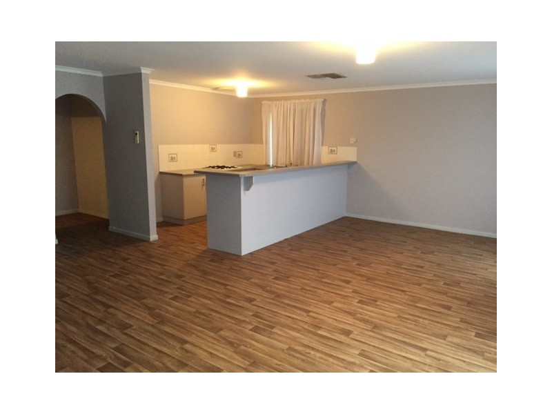 2 Sharrad Court, Andrews Farm SA 5114