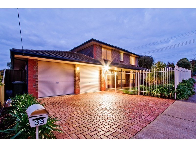 33 Ophir Crescent, Seacliff Park SA 5049