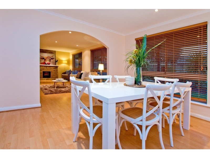 33 Ophir Crescent, Seacliff Park SA 5049