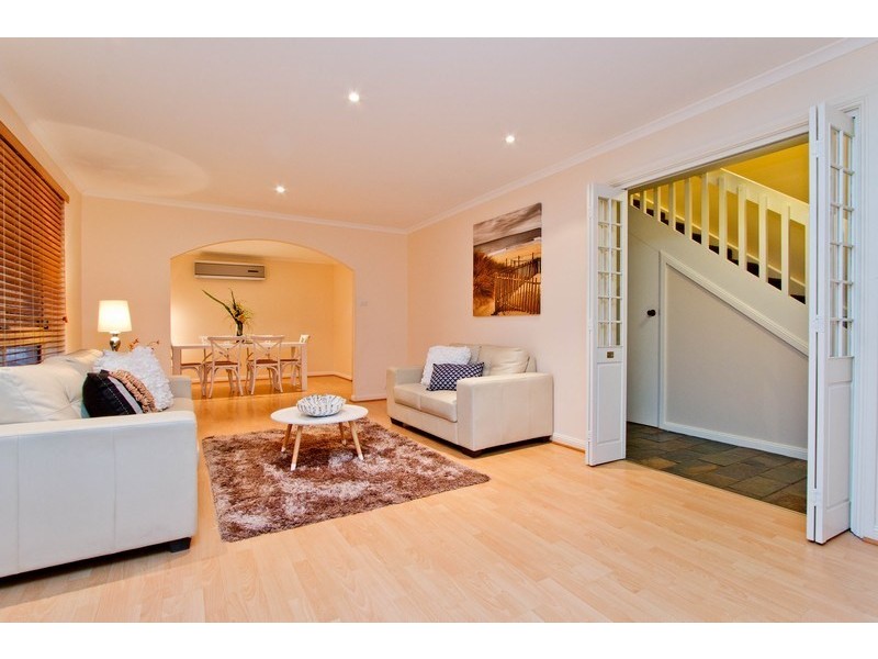 33 Ophir Crescent, Seacliff Park SA 5049