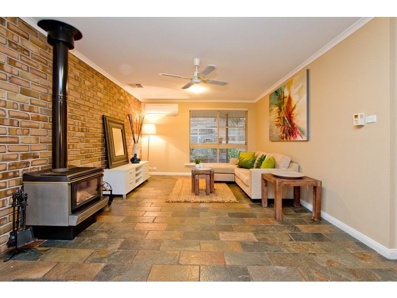 33 Ophir Crescent, Seacliff Park SA 5049