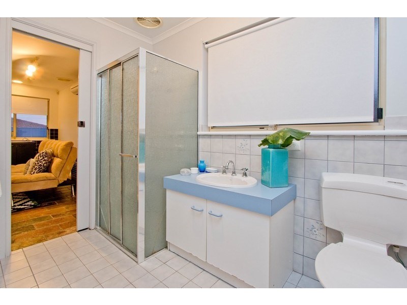 33 Ophir Crescent, Seacliff Park SA 5049