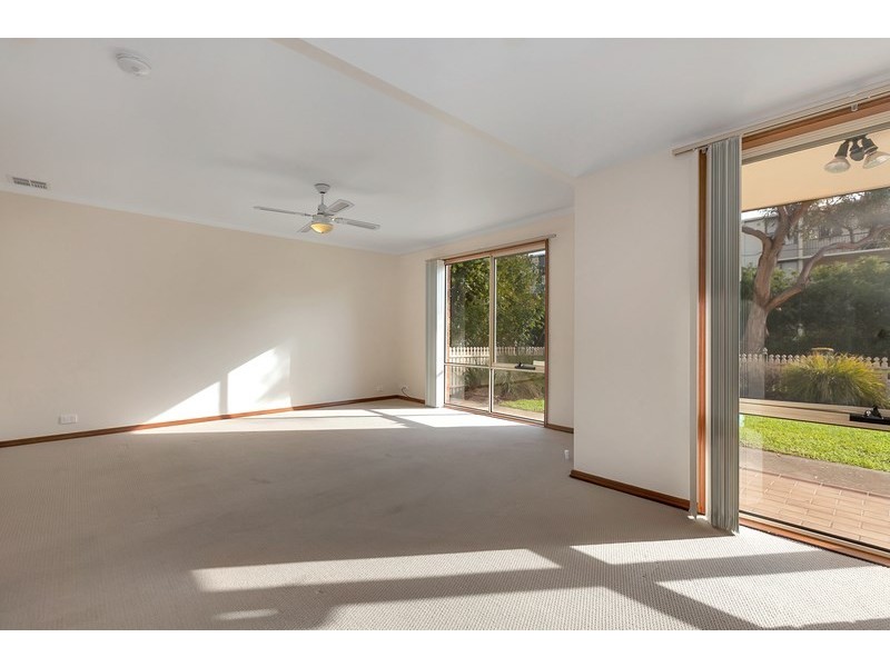 3/31 Fletcher Road, Henley Beach South SA 5022