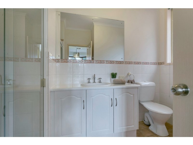 8 Aylwin Street, Henley Beach South SA 5022