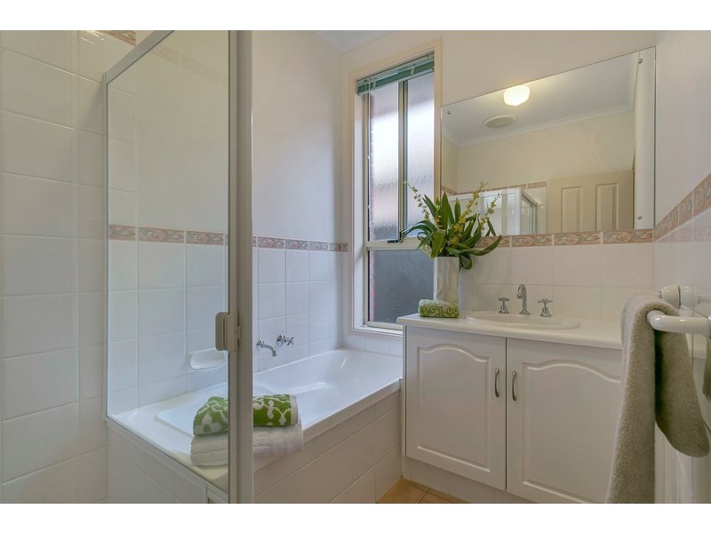 8 Aylwin Street, Henley Beach South SA 5022