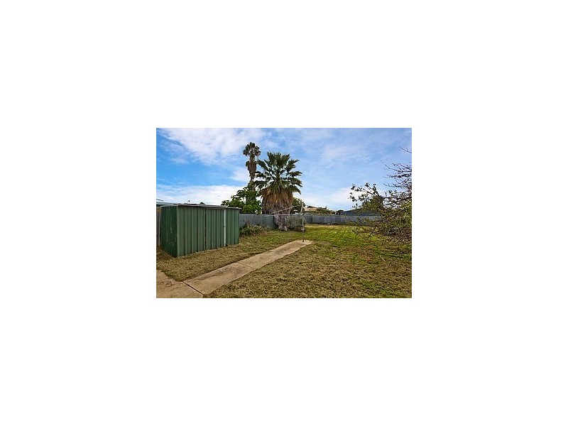17 Grantala Street, Taperoo SA 5017