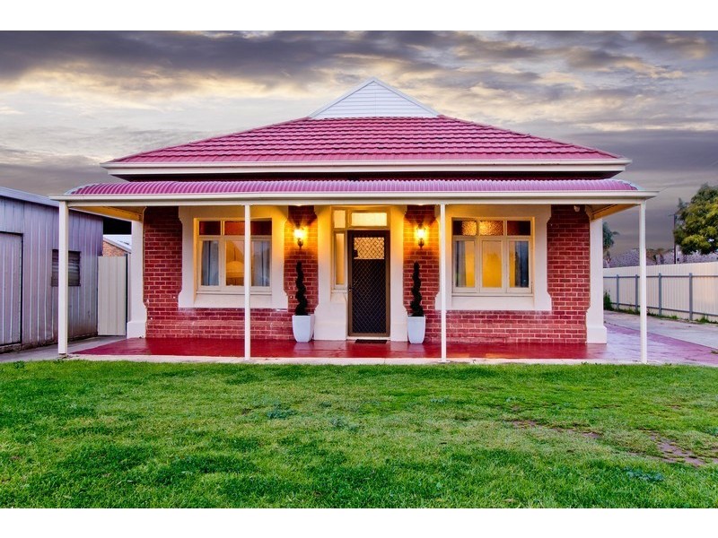 17 Thain Avenue, Findon SA 5023