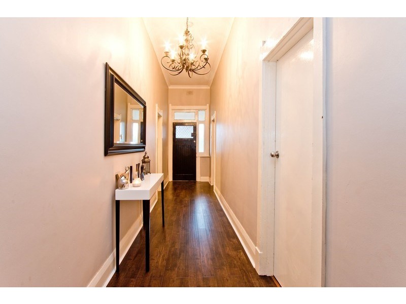 17 Thain Avenue, Findon SA 5023