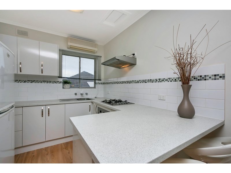 7/123 Military Road, Henley Beach South SA 5022