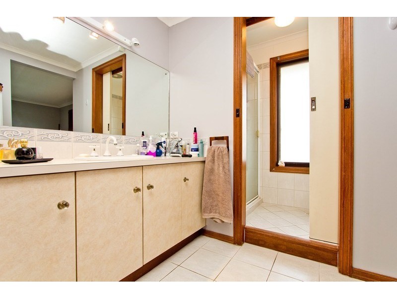 2 Tobago Court, West Lakes SA 5021