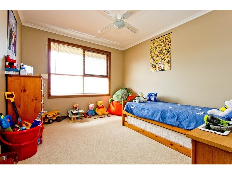 2 Tobago Court, West Lakes SA 5021