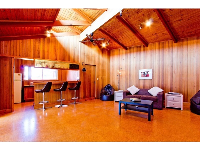 2 Tobago Court, West Lakes SA 5021