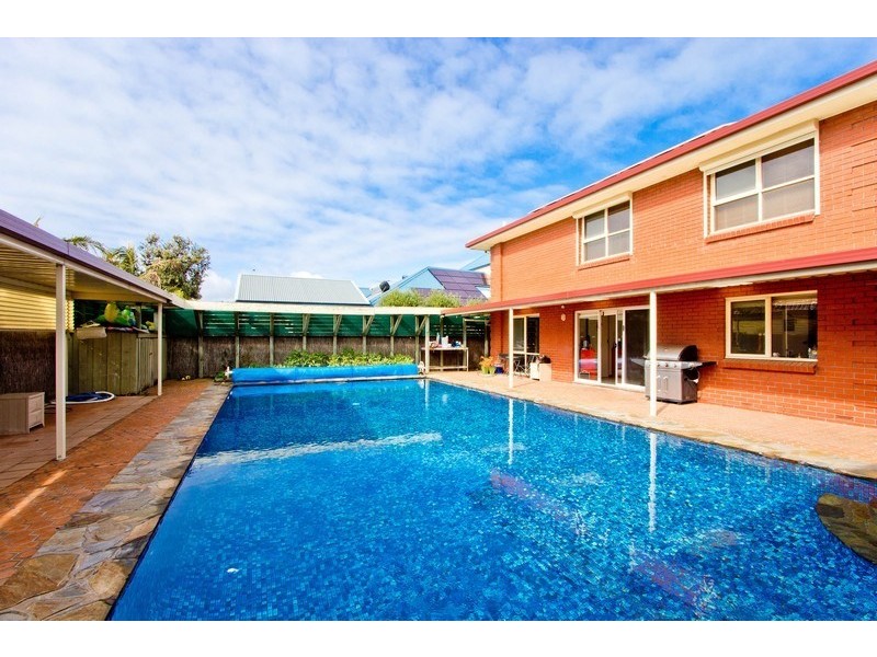 2 Tobago Court, West Lakes SA 5021