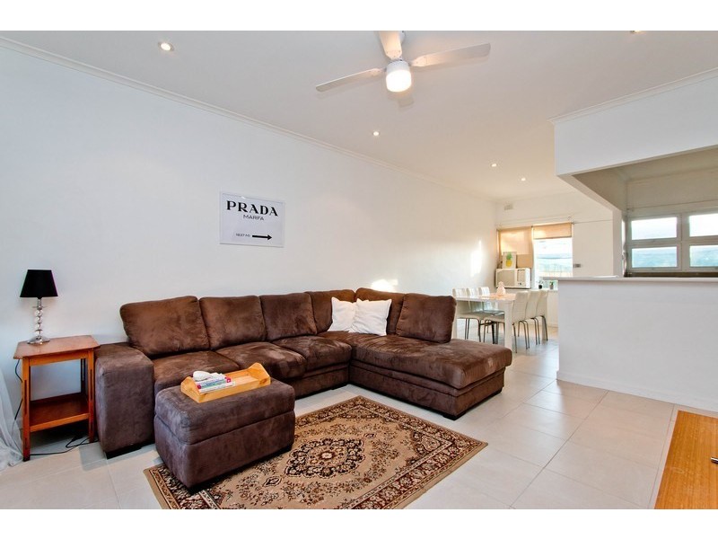 Unit 4/19 Renwick Street, West Beach SA 5024