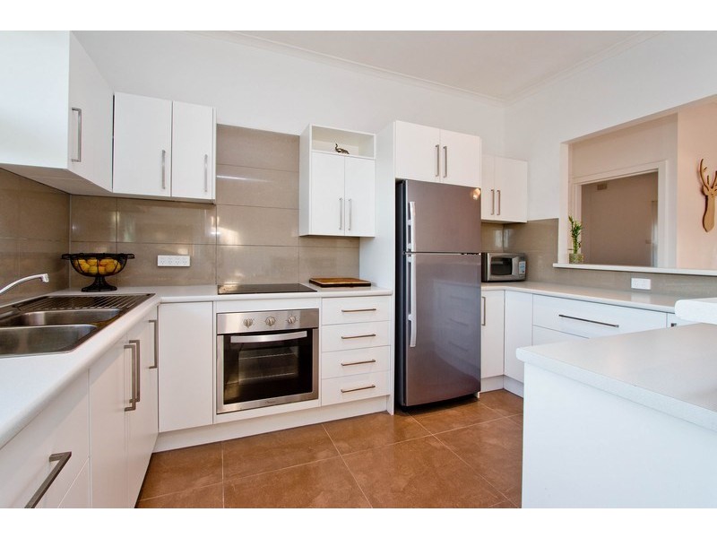 Unit 4/19 Renwick Street, West Beach SA 5024