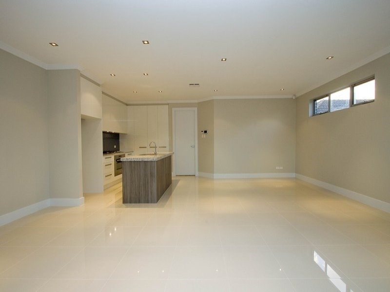 11 Madeline Crescent, Fulham Gardens SA 5024