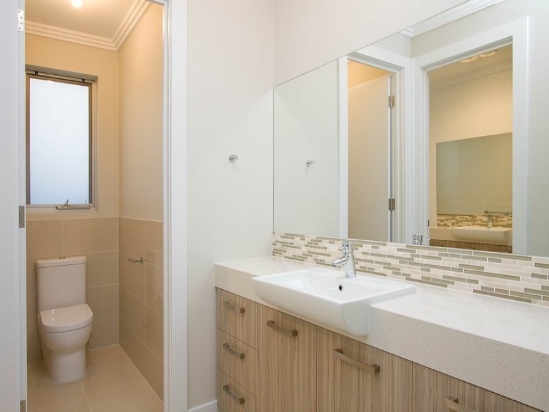 11 Madeline Crescent, Fulham Gardens SA 5024