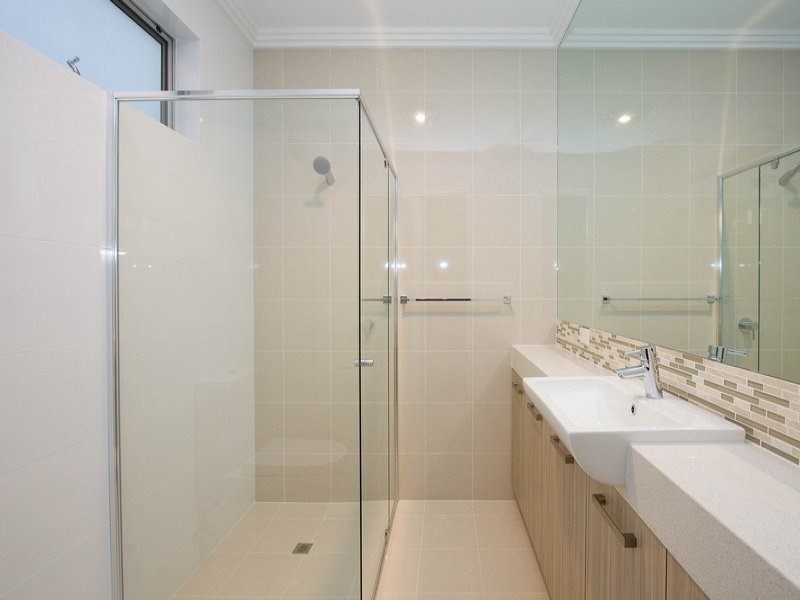 11 Madeline Crescent, Fulham Gardens SA 5024