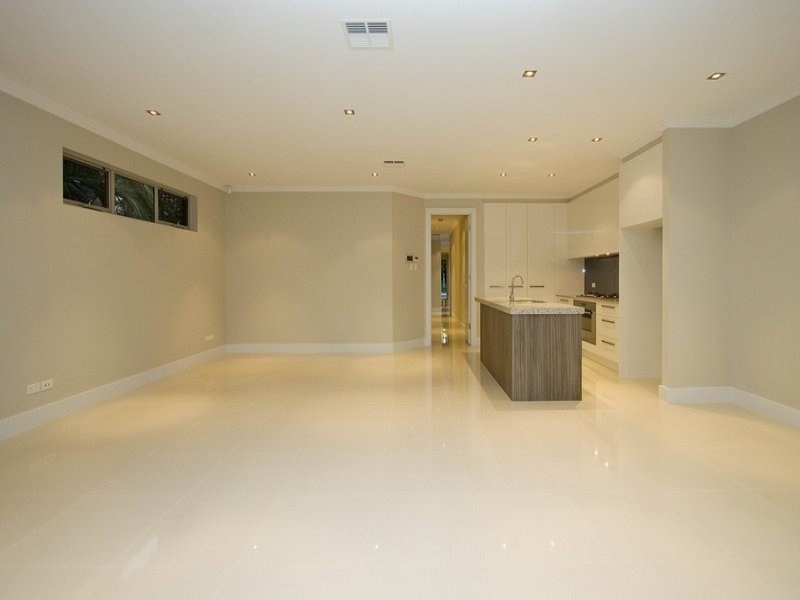 11 Madeline Crescent, Fulham Gardens SA 5024