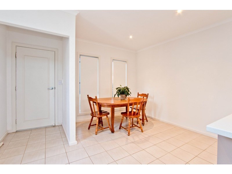 33 Myrtle Grove, Clovelly Park SA 5042