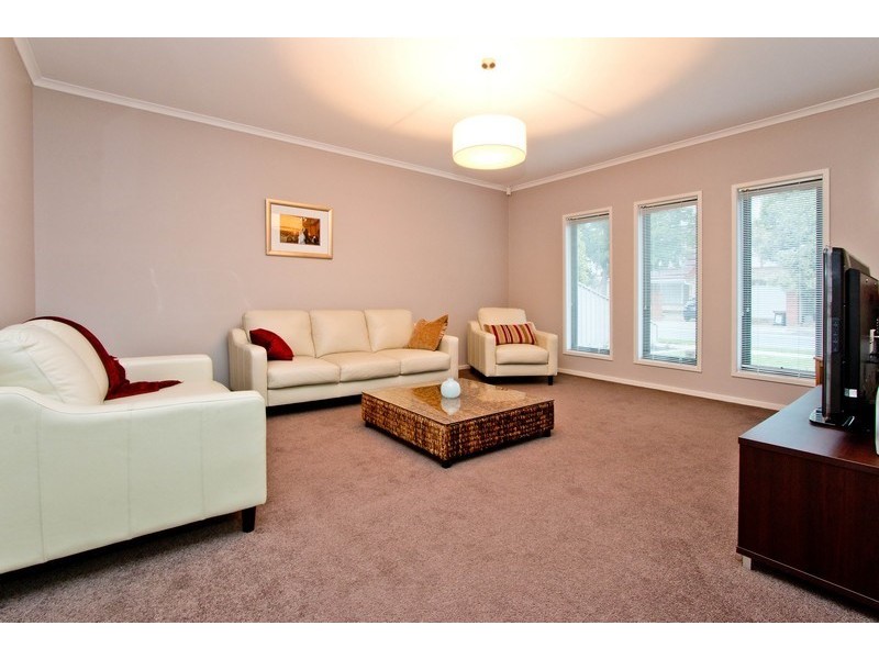 15 Lorraine Avenue, Lockleys SA 5032