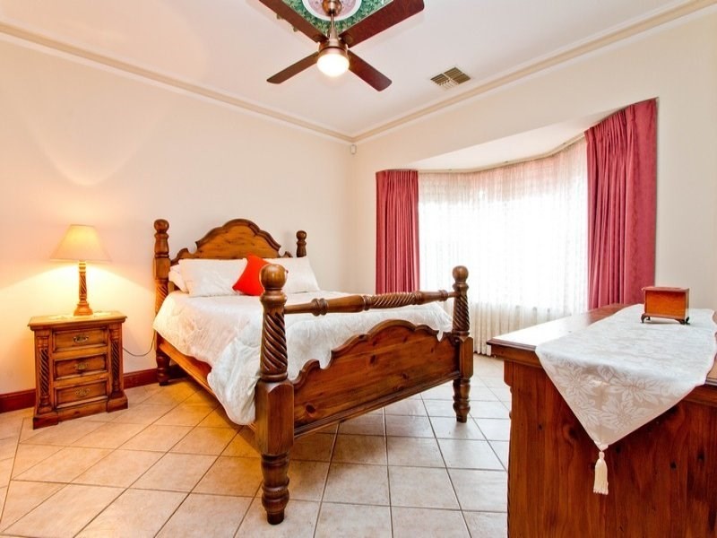 333a Tapleys Hill Road, Seaton SA 5023