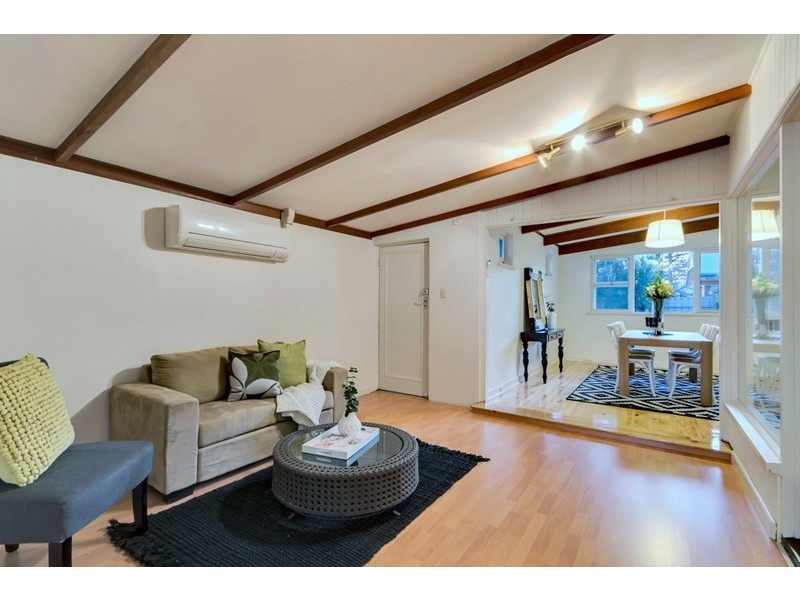 21 Hazel Terrace, Henley Beach South SA 5022