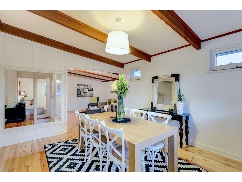 21 Hazel Terrace, Henley Beach South SA 5022