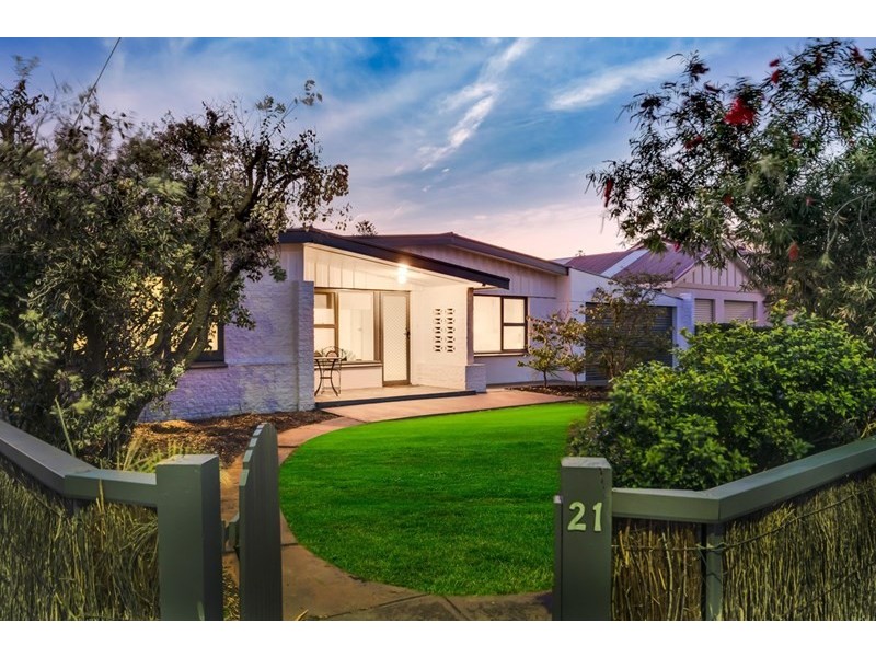 21 Hazel Terrace, Henley Beach South SA 5022