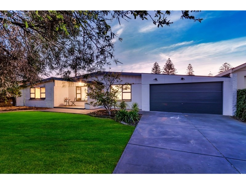 21 Hazel Terrace, Henley Beach South SA 5022