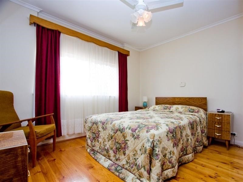 1/16 Military Road, West Beach SA 5024